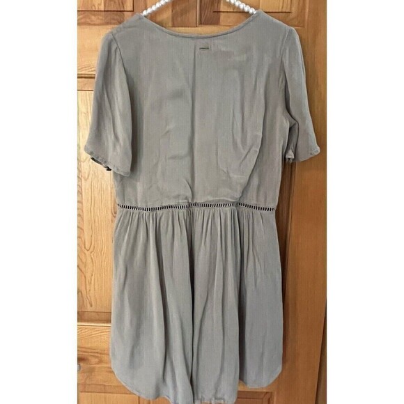 O'Neill Nala Dress XS Woven Mini Sage Green Flowy Boho Ladder Lace Lined Vneck - Picture 6 of 8